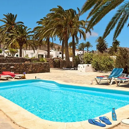 Villas Finca La Crucita, *