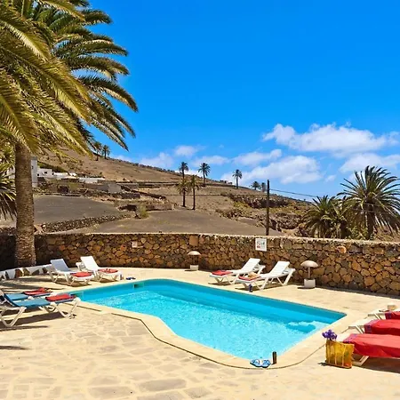 Villas Finca La Crucita, *